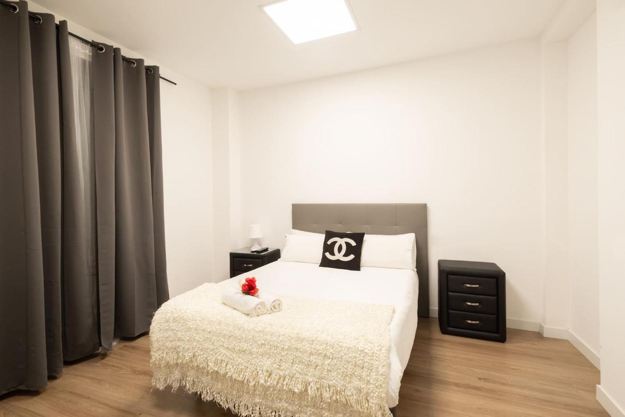 Apartamentos Day Madrid Santo Domingo Centro Gran Via Sol Malasana Εξωτερικό φωτογραφία