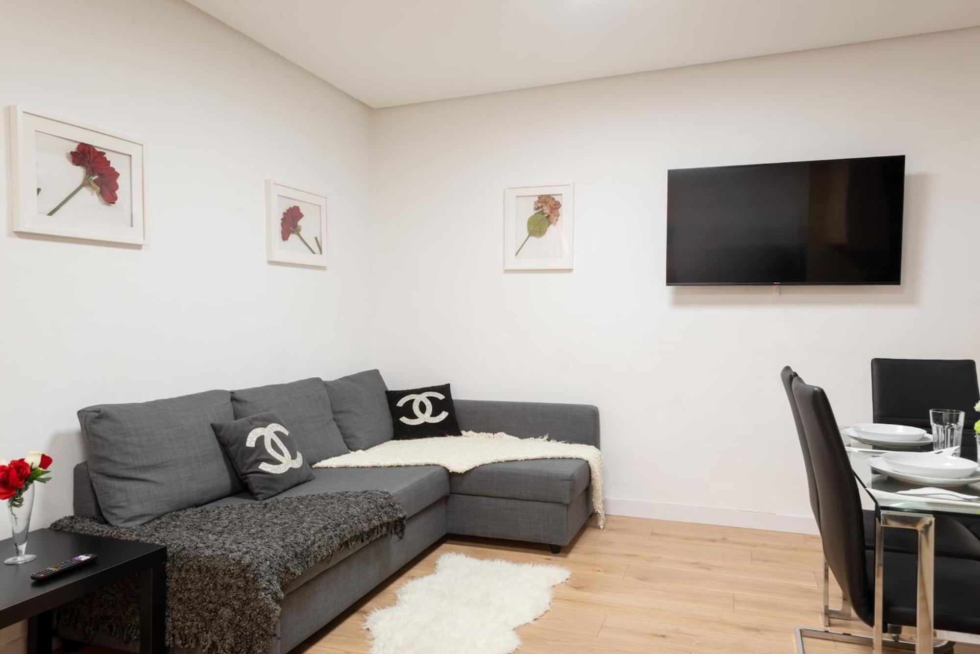 Apartamentos Day Madrid Santo Domingo Centro Gran Via Sol Malasana Εξωτερικό φωτογραφία