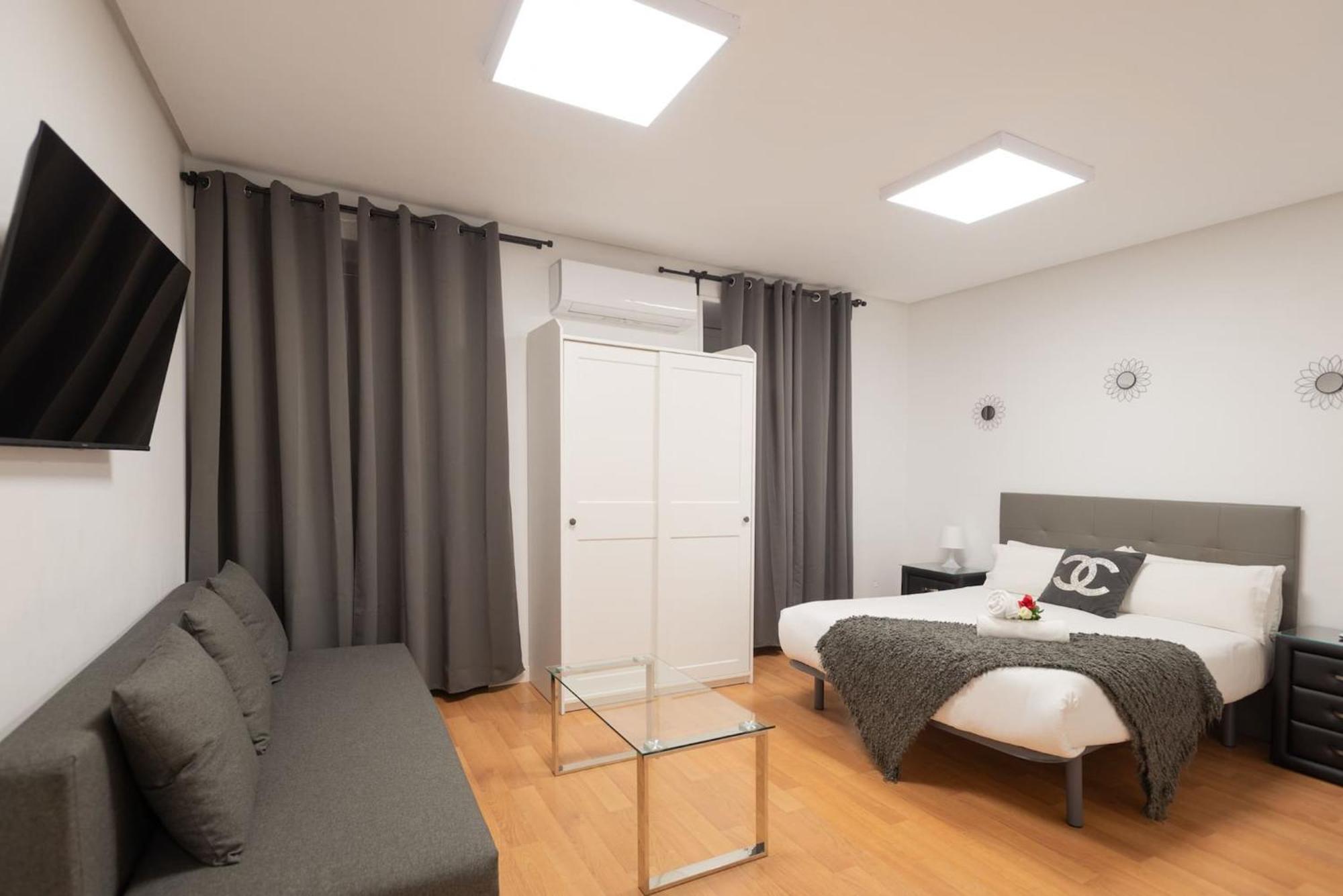 Apartamentos Day Madrid Santo Domingo Centro Gran Via Sol Malasana Εξωτερικό φωτογραφία