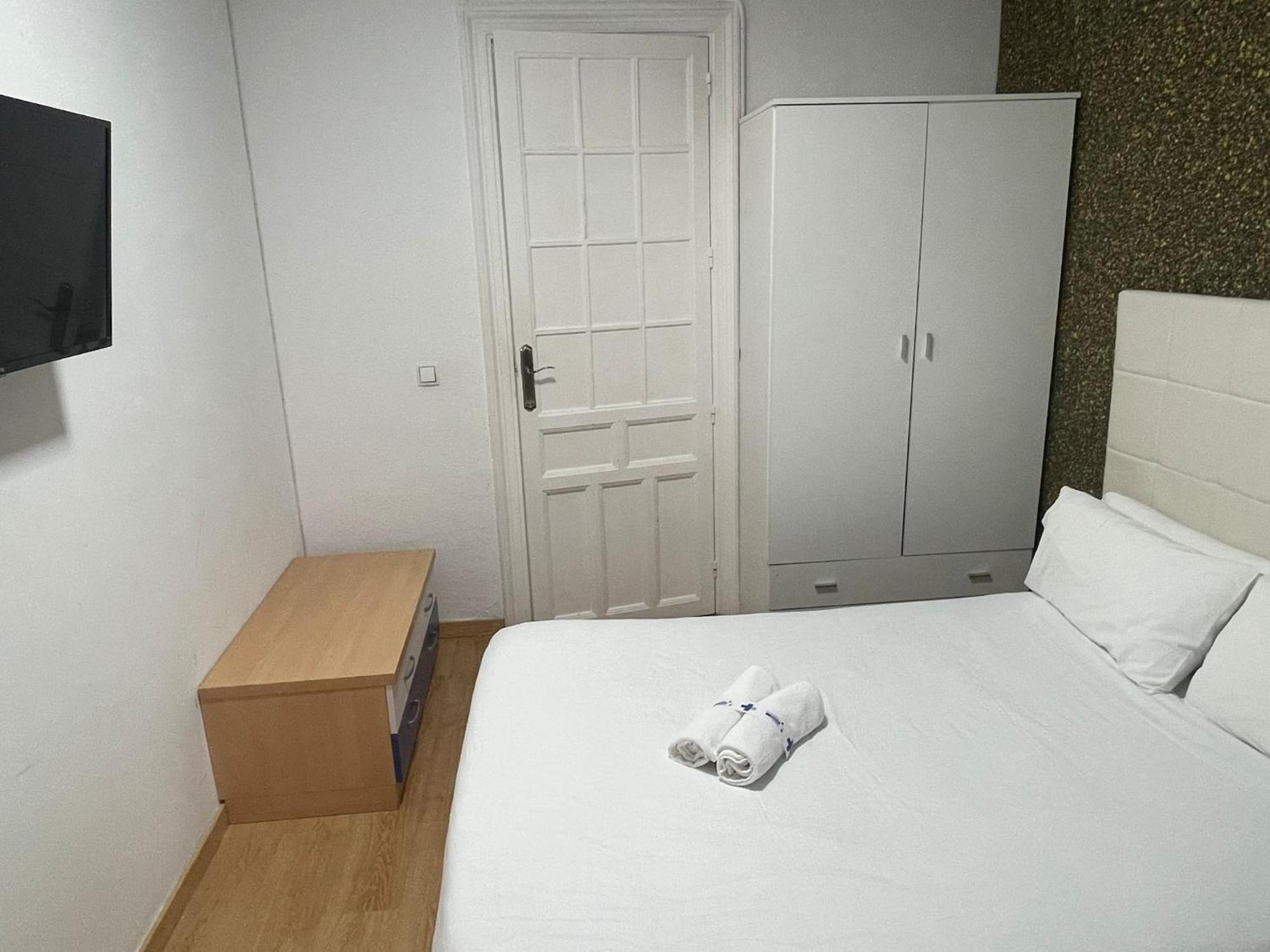 Apartamentos Day Madrid Santo Domingo Centro Gran Via Sol Malasana Εξωτερικό φωτογραφία