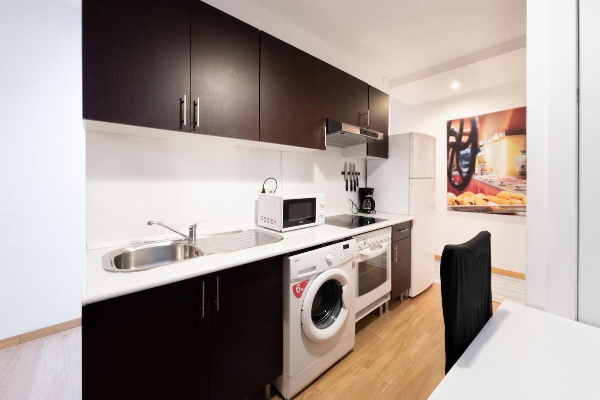 Apartamentos Day Madrid Santo Domingo Centro Gran Via Sol Malasana Εξωτερικό φωτογραφία