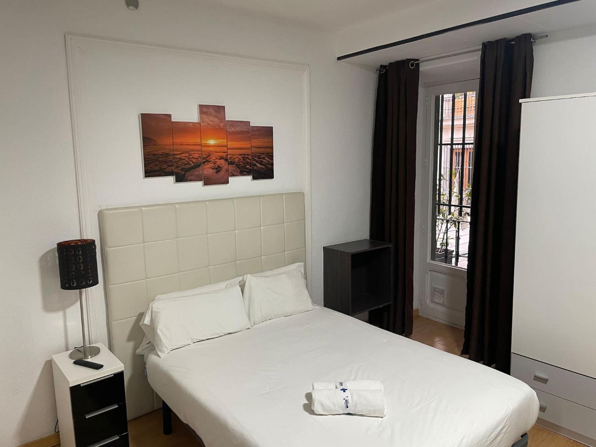 Apartamentos Day Madrid Santo Domingo Centro Gran Via Sol Malasana Εξωτερικό φωτογραφία